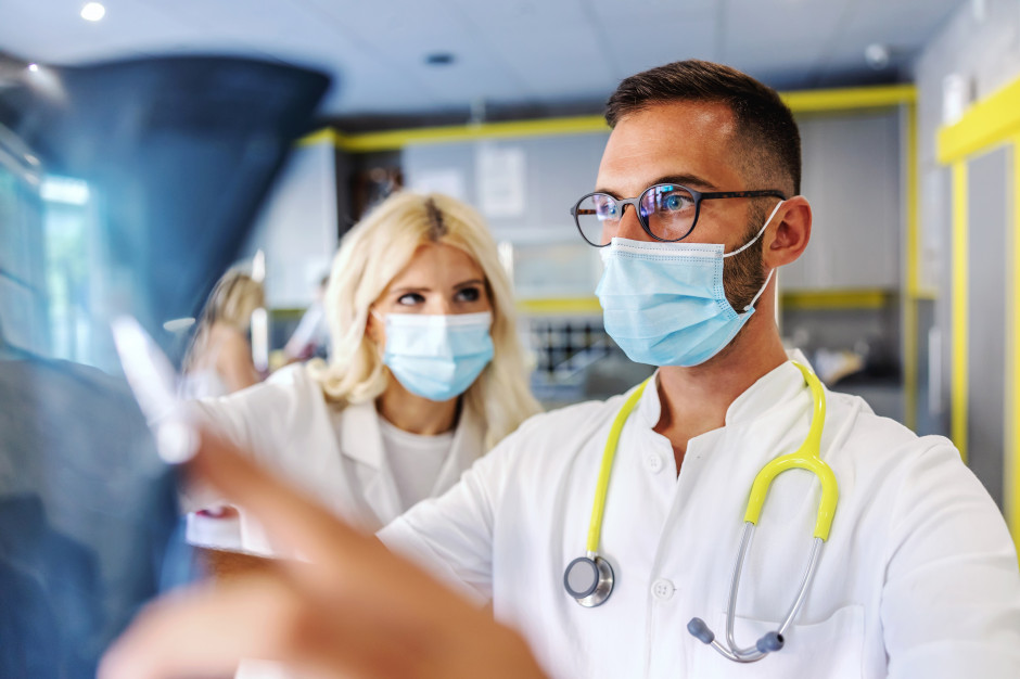 Nowe wytyczne dla lekarzy POZ dotyczące leczenia astmy. W Polsce choruje 4 mln osób