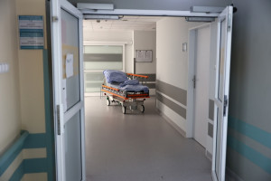 Prokuratura umorzyła śledztwo dotyczące śmierci dziecka po dwukrotnym wypisaniu ciężarnej ze szpitala