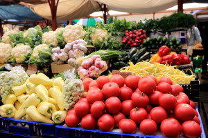 Żółte, pomarańczowe i zielone owoce oraz warzywa chronią przed miażdżycą. Dieta bogata w karotenoidy zbawienna dla tętnic