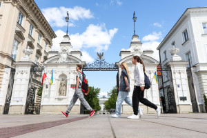Nowe kierunki lekarskie hitem rekrutacji na uczelniach niemedycznych. Nawet 29 kandydatów na miejsce
