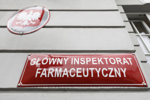 Przestępstwa lekowe. GIF składa doniesienia na policję i bierze udział w postępowaniach