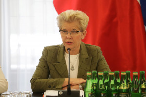 Senacka Komisja Zdrowia odrzuciła ustawę refundacyjną w całości