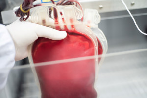 W wakacje brakuje krwi. Oddając 450 ml można uratować trzy życia