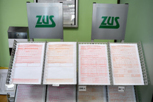 Weszły nowe przepisy w sprawie kodów ubezpieczenia. Dotyczą m.in. składki zdrowotnej