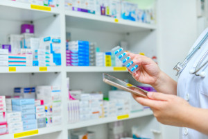 Postępowania wobec 43 lekarzy. NIL walczy z działalnością tzw. receptomatów