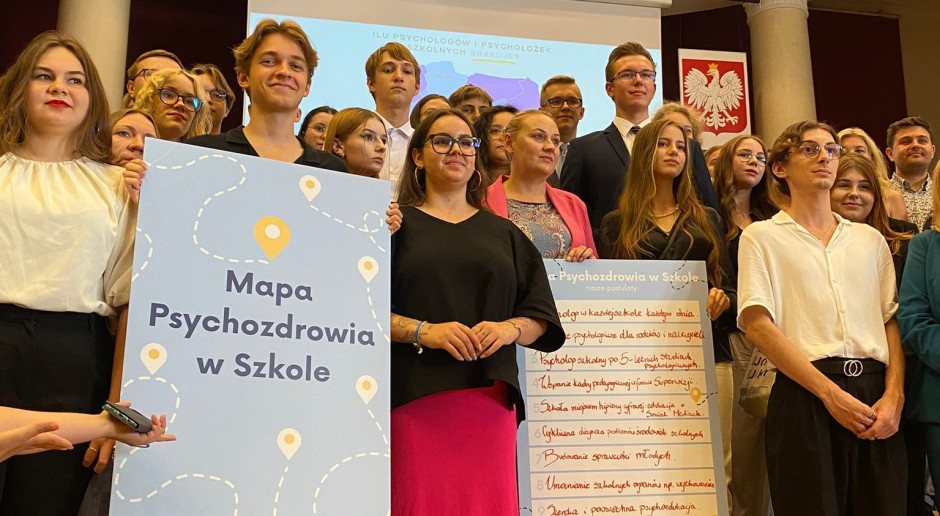 Poznań Wyższa Szkoła Zdrowia Urody I Edukacji 10 postulatów do Ministra Zdrowia i Ministra Edukacji. O psychozdrowiu