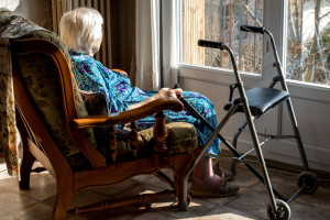 Post przerywany łagodzi zaburzenia rytmu dobowego w chorobie Alzheimera