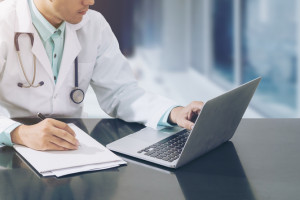 Kardiologia: trwa nabór placówek POZ do e-KONSYLIUM. MZ czeka na wnioski do 8 września