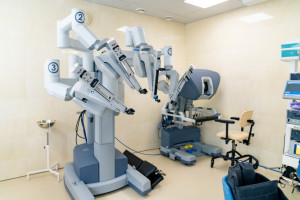 Szpital uniwersytecki będzie miał własnego robota chirurgicznego. Samorząd dołożył 8 mln zł