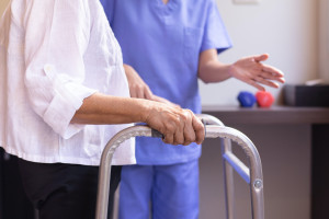 Ekspertka ZPP: powiaty już teraz powinny myśleć o powstaniu Centrów Zdrowia 75+
