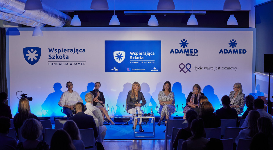 Fundacja Adamed wraz z serwisem Życie warte jest rozmowy rozpoczęła projekt „Wspierająca Szkoła”. Fot. mat. pras. Wspierająca Szkoła. Rusza pilotaż nowego programu Fundacji Adamed oraz Fundacji Życie warte jest rozmowy