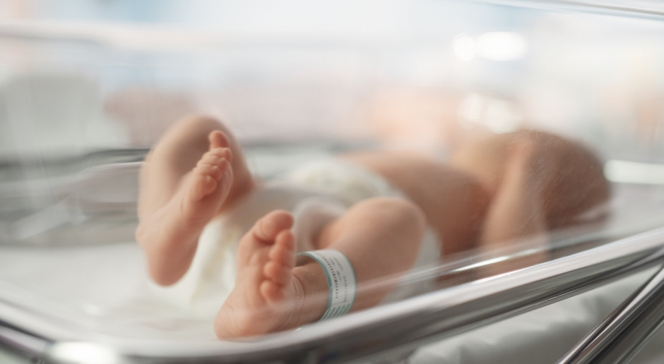 Pięciotygodniowa dziewczynka otrzymała drogą terapię. Fot. Shutterstock (zdjęcie ilustracyjne) Śląskie: Chorzowscy lekarze podali malutkiej pacjentce lek za 9 mln złotych