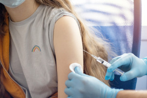 Szczepienia przeciw HPV w Polsce. MZ podało najnowsze dane