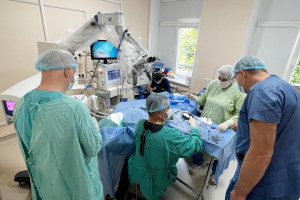 Otolaryngolog z Lublina z misją medyczną dla dzieci w Ukrainie