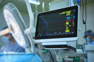 Niewydolność serca w krajach OECD: to w Polsce najwięcej osób trafia do szpitali