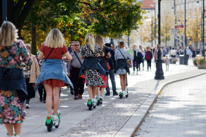 Médico ortopédico: Los patinetes son una epidemia. Deben desaparecer, como ocurrió en París. Todos contribuimos al tratamiento. 