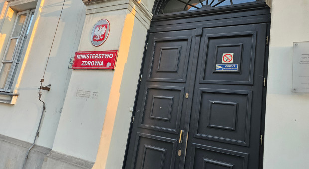 Na spotkaniu ws. płac w ochronie zdrowia padły nowe propozycje ministerstwa