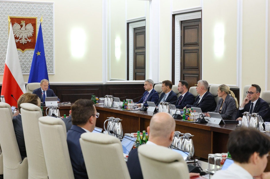 Zakaz sprzedaży alkoholu na stacjach paliw? Rząd dał jasny sygnał