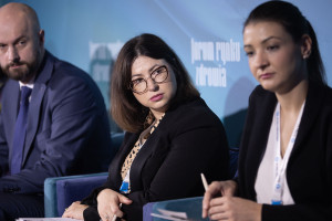İlaç eksikliği nedeniyle birçok hasta kör oldu. Sağlık Piyasası Forumu'nda ilaç güvenliği hakkında