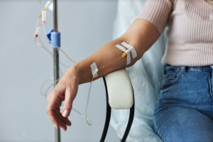En octubre entró en vigor una nueva lista de medicamentos con reembolso. Existen terapias para el cáncer en mujeres.