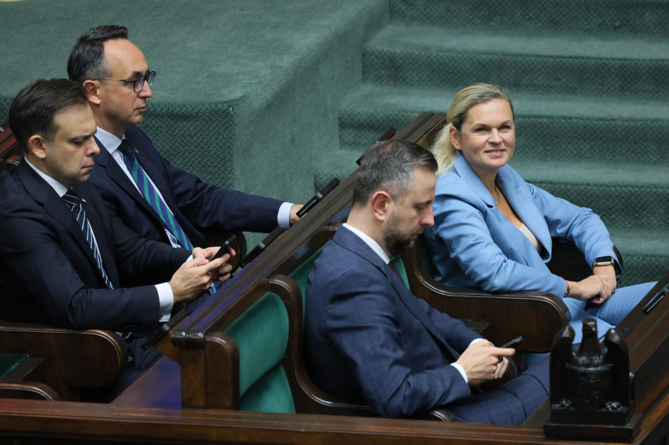Nie, to nie jest błąd. Są dane o liczbie uczniów zapisanych na edukację zdrowotną