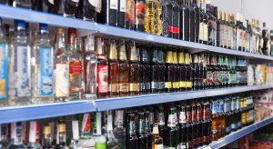 Całkowity zakaz na stacjach i w uzdrowiskach. Nowy projekt o sprzedaży alkoholu