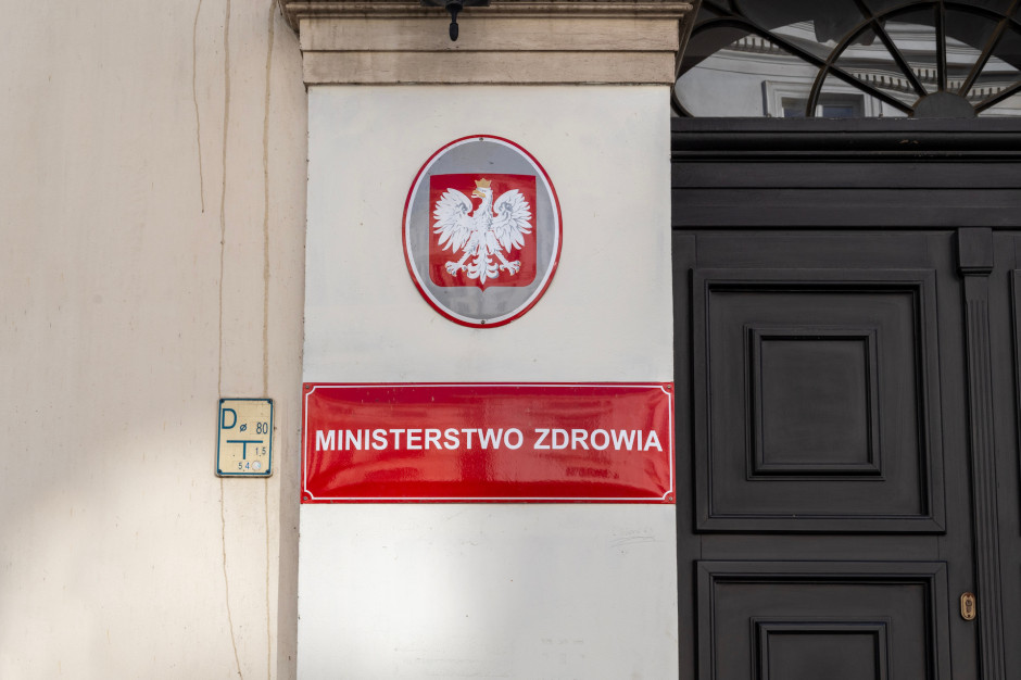 Tylko jeden szpital wypadł z listy konkursu FM na onkologię. Ministerstwo Zdrowia wyjaśnia