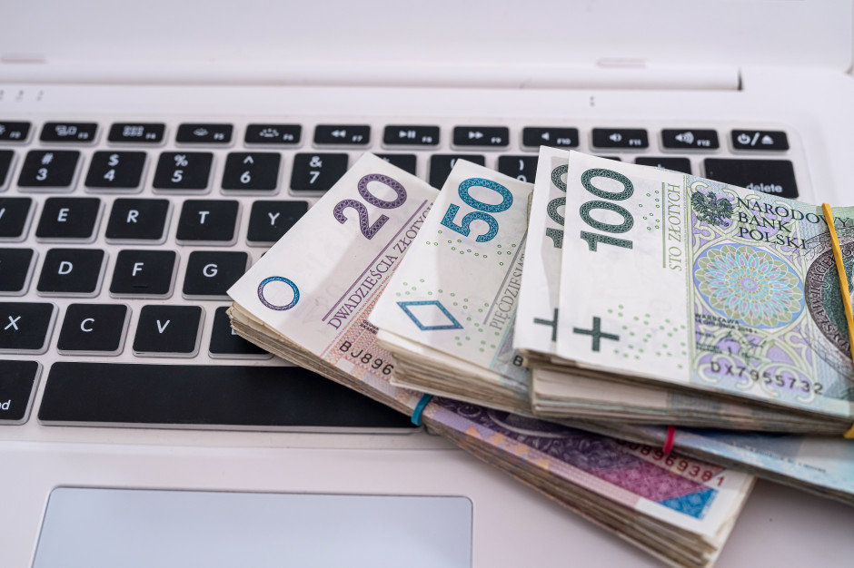 Rekordowe zainteresowanie. Tłumy ruszyły po nowe świadczenie: czas do 30 listopada