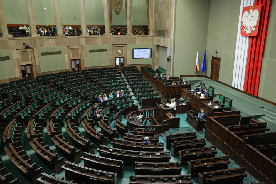 Brak miliardów dla NFZ. Spokój kontra "czy my żyjemy w Afryce Subsaharyjskiej?"