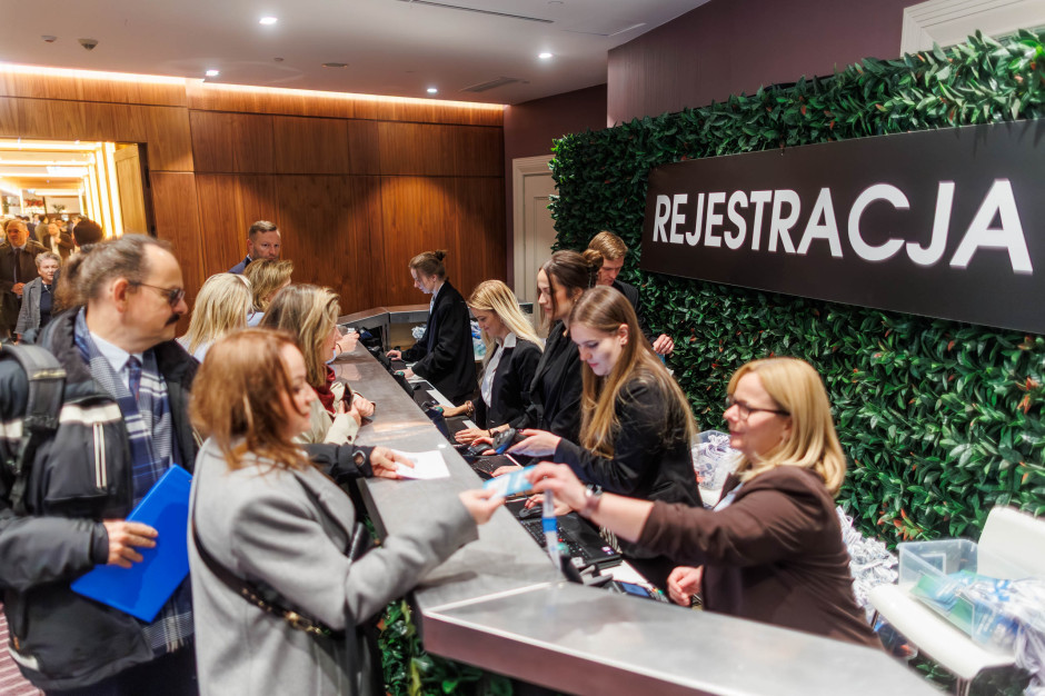 Drugi dzień XXI Forum Rynku Zdrowia. Sprawdź rozkład wydarzeń