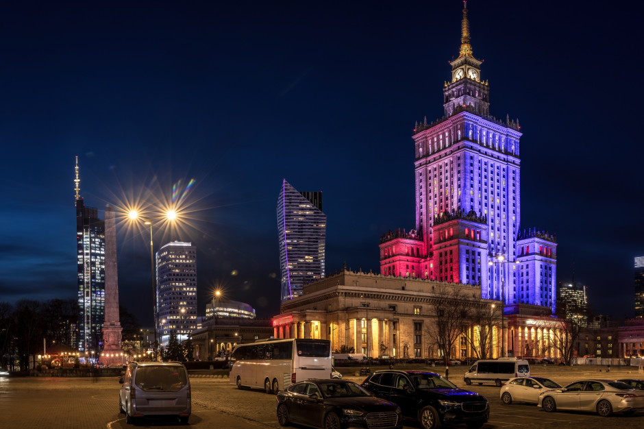 19 listopada cała Polska rozświetli się na czerwono