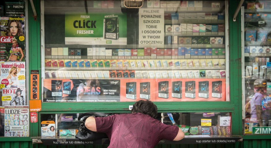 Chcą wycofać papierosy z filtrem. Sensacyjne doniesienia z Brukseli