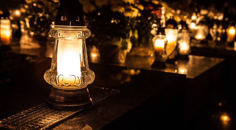 Wchodzą nowe przepisy na cmentarzach. Kary do 5000 zł