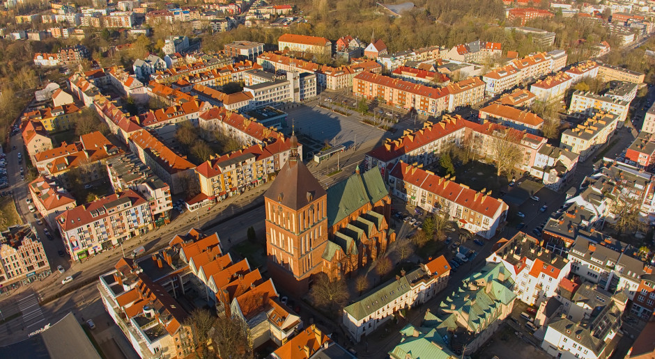 Szpital wojewódzki zmienił statut. Żeby prowadzić hotel i parking
