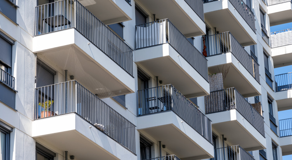 Umywalka na odpowiedniej wysokości. Rząd szykuje zmiany w przepisach