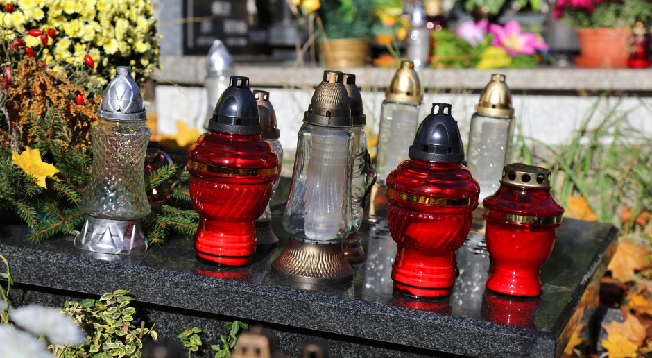 Nowe orzeczenie w sprawie wjazdu na cmentarze