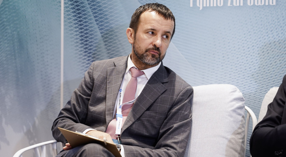 Dr. Michał Chrobot: con la terapia CAR-T nos encontramos sistemáticamente en la