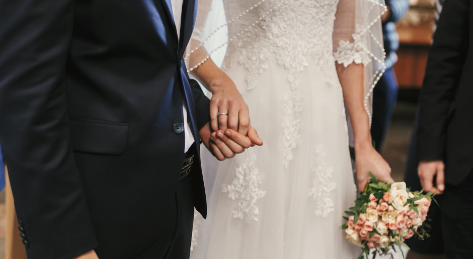 Przykra niespodzianka dla panny młodej. ZUS zażądał zwrotu pieniędzy