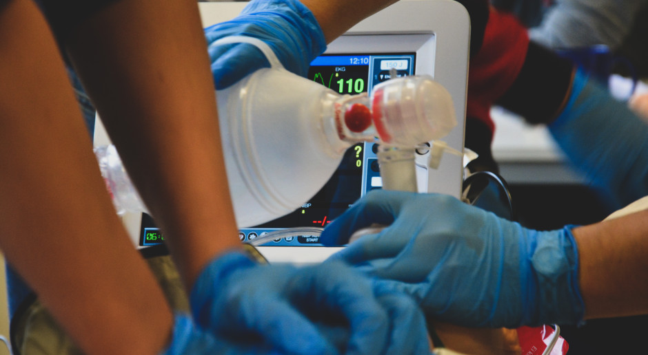 Serce stanęło z przerażenia. Mit czy prawda? Prof. kardiologii zabrał głos