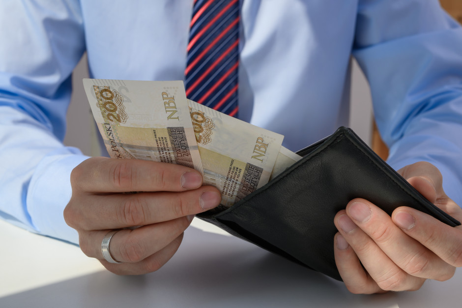 Nowa wysokość odprawy za zwolnienie z pracy. Kwota zwala z nóg