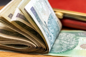 3,500 PLN is waiting. Applications will begin being accepted on November 3rd.