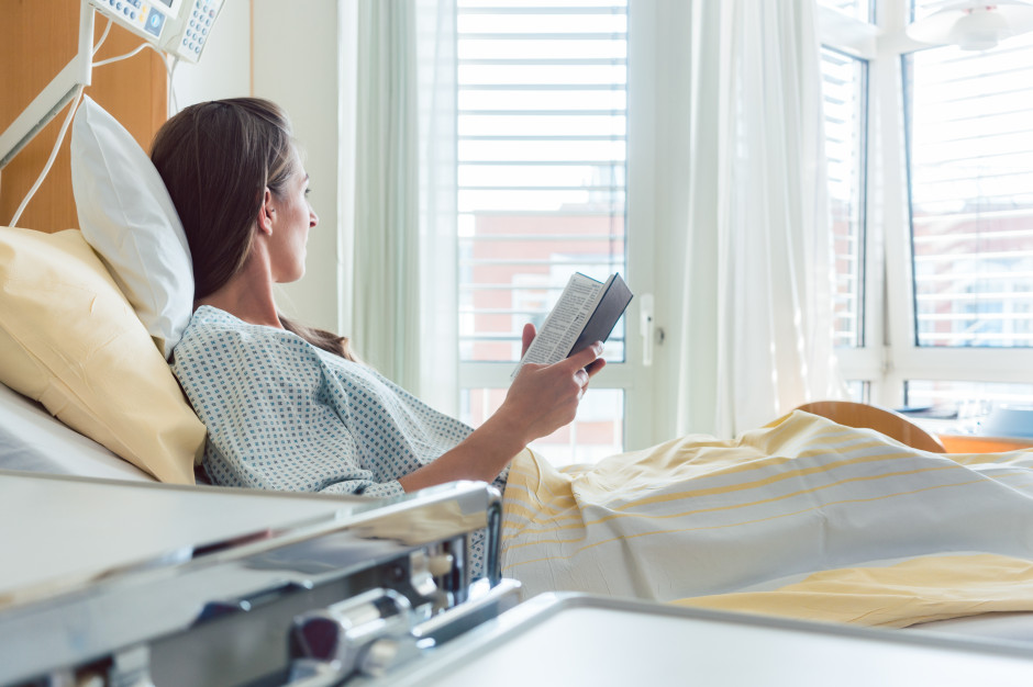 Lepsze warunki leczenia w szpitalu w Kobierzynie. Zakończono remont kolejnego oddziału - koszt 5,6 mln zł