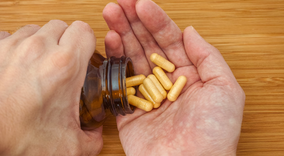 Polacy biorą garściami. To dlatego jesteś ciągle zmęczony i osłabiony