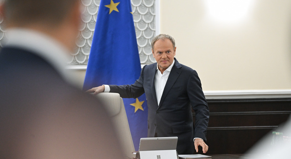 1300 zł miesięcznie dla każdego Polaka. Pomysł nie jest skomplikowany