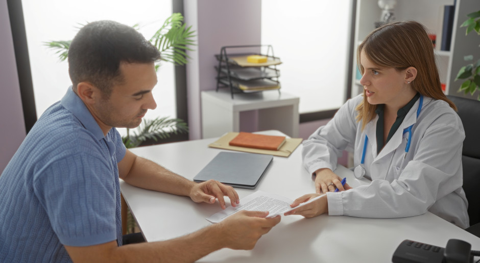 Lekarz o młodych pacjentach z chorobami przewlekłymi: Nie słuchają zaleceń, bo chcą efektu tu i teraz