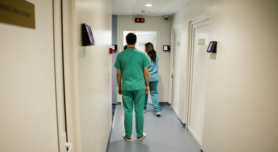 Zabił 10 pacjentów. Pielęgniarz skazany na dożywocie