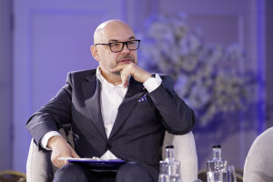  czas zastanowić się, czy tempo wzrostu wynagrodzeń jest adekwatne do tempa wzrostu dostępu do świadczeń