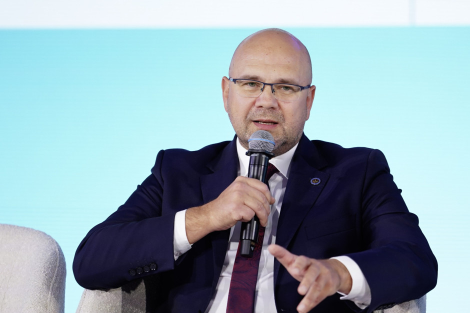 Lex Szarlatan coraz bliżej. "Wpływają uzgodnienia z poziomu całego rządu"