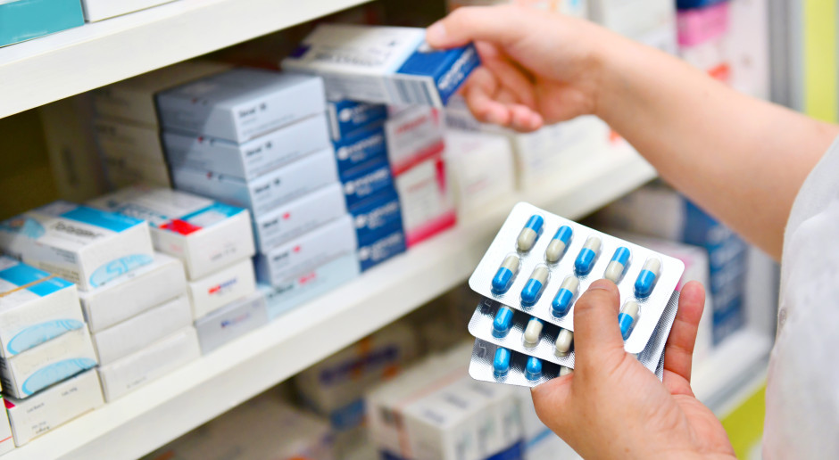 GIF: lek przeciwbólowy wycofany. Natychmiast się go pozbądź