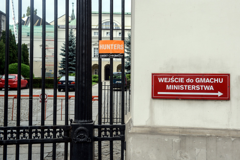 Dodatkowe miliardy dla NFZ z Funduszu Medycznego. Resort zdrowia ma "pilny" projekt